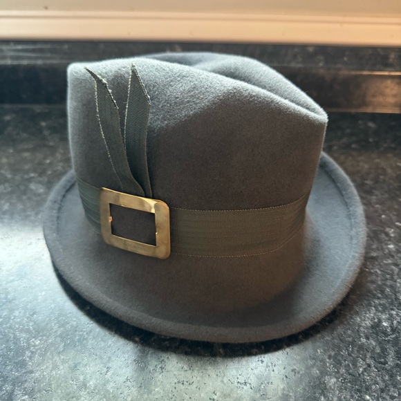 Vintage Mr. John Classic Fedora with Buckle - Picture 1 of 8
